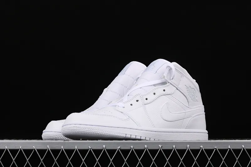 All Categories Air Jordan Jordan Series Basketball Shoes Air Jordan 1 Mid Air Jordan 1 Mid All White China Full First Layer Authentic Standard 554724-109